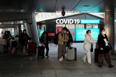 Japan, S. Korea protest China visa stoppage amid COVID spat