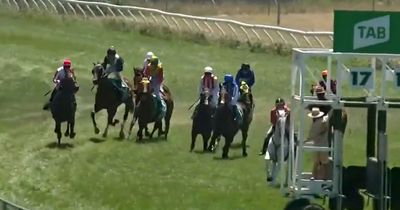 Stunned jockeys forced to pull up as starting stalls get stuck in void race in Australia