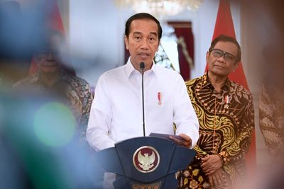 Indonesian president acknowledges past human rights abuses
