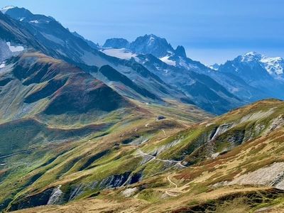 Tour du Mont Blanc: The complete travel guide to Europe’s popular long-distance walk