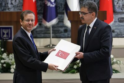 Turkish envoy assumes Israel post as relations warm