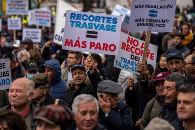 Spanish farmers protest ecological threshold for Tagus River