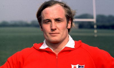 Former England and Lions back David Duckham dies aged 76