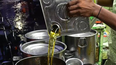 Govt to discontinue import of crude soybean oil under tariff rate quota from April 1