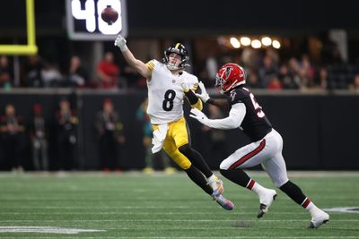 Grading Steelers QB Kenny Pickett’s rookie season