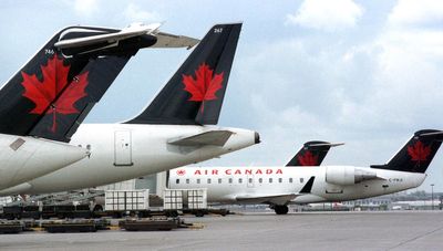 Canada suffers same mysterious air system outage as US, delaying more flights