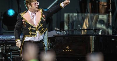 Letters: standing ovation for Elton, the band and a bus driver