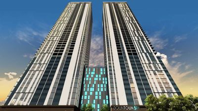 Sunbathing Miami condo residents complain of inmates at neighbouring jail shouting at them