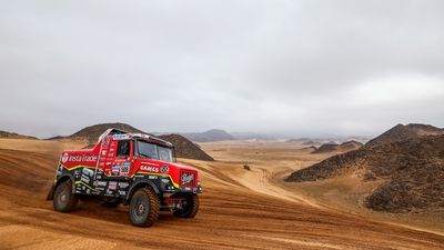 Dakar Rally leader Aleš Loprais pulls out of race after fatal collision with spectator