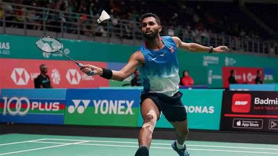 Malaysia Open: Prannoy rallies to down Lakshya; Sindhu exits early