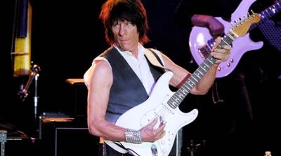 Rock Guitar Master Jeff Beck Dead at 78