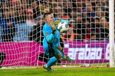 Nottingham Forest hoping Dean Henderson could play Carabao Cup semi-final