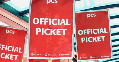 Strike involving 100,000 workers to go ahead after talks branded 'total farce'