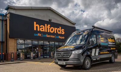 Halfords shares tumble after shortage of mechanics hits profits