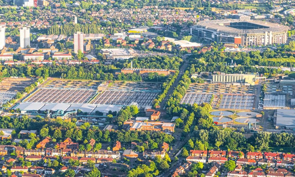 ‘Recycling’ plan aims to replace water from Thames…