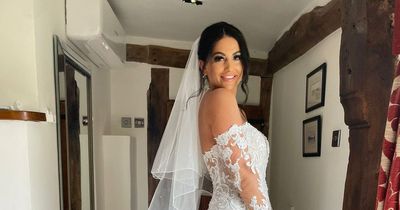 Married at First Sight star Jess Potter selling her wedding dress on Facebook