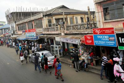 Crisis-hit Ghana increases public servant salaries by 30%