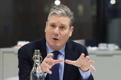 Starmer puts pressure on Sunak to resolve Northern Ireland Protocol issues