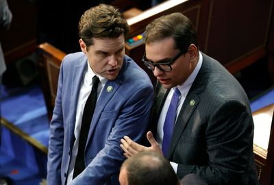 "War Room": Gaetz and Santos talk money