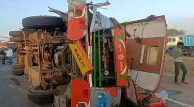 Maharashtra: 10 Killed As Luxury Bus Enroute To Shirdi Collides With Truck
