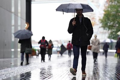 UK economy grew in November despite recession predictions