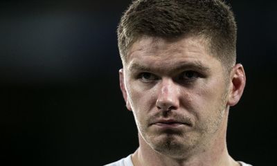 Owen Farrell conundrum is first big test for Borthwick as England coach