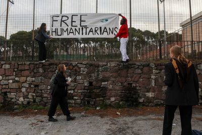 U.N. calls for charges against aid workers in Greece to be dropped
