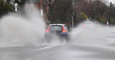 Met Office issue weather warning for heavy rain as floods expected