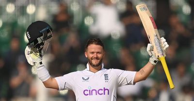 Ben Duckett reflects on first England hundred as "the worst I'll feel on cricket pitch"