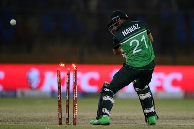 Zaman's 101 propels Pakistan to 280-9 in third ODI against New Zealand