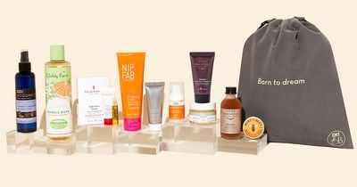 You can currently snap up a beauty bundle with £200 worth of products for £30