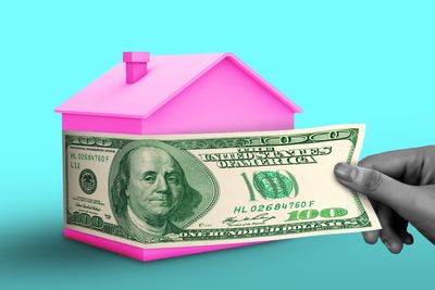 How do wraparound mortgages work?