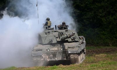 Ukraine confident UK will send Challenger 2 tanks to help war effort