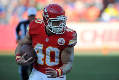 Update on former Chiefs RB Peyton Hillis’ recovery after swimming accident