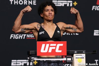 Weight-cutting issues take Sijara Eubanks out of UFC Fight Night 217 vs. Priscila Cachoeira