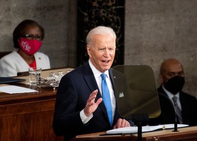 Biden to deliver State of the Union on Feb. 7 after accepting McCarthy’s ‘kind invitation’ - Roll Call