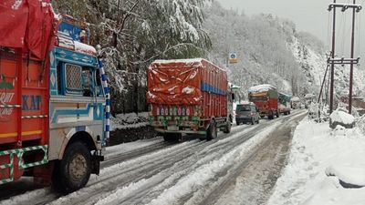 Weather Update: 4 National Highways Blocked Due To Snowfall In Himachal Pradesh