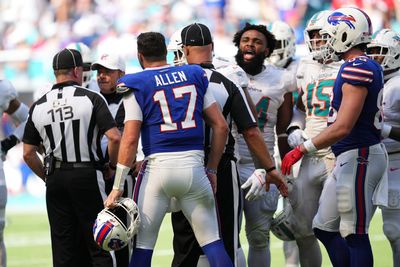 Who experts are taking in Dolphins vs. Bills wild-card game