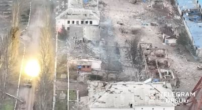Ukraine forces retain control of Soledar despite Russian claims, governor says