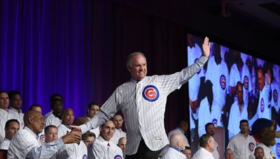 Cubs great Ryne Sandberg statue set to join fellow Hall of Famers on Gallagher Way