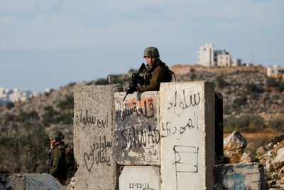 Israeli forces kill Palestinian ‘after scuffle’ near Ramallah