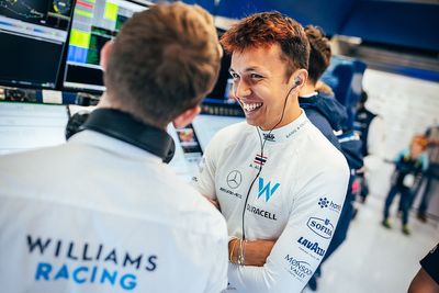 Albon still finding F1 radio “sweet spot” at Williams after early aggression