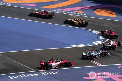 Hughes: Mexico FE yellow flag confusion cost debut fourth place