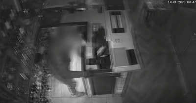 Watch brazen crooks break into Edinburgh restaurant twice stealing £8,000