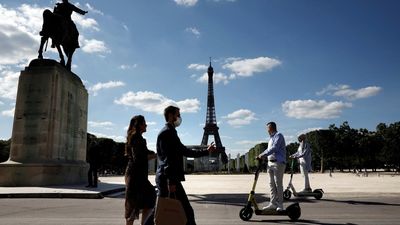 Paris to hold public vote on continuing e-scooter rental services