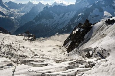 Avalanche kills British woman in the French Alps