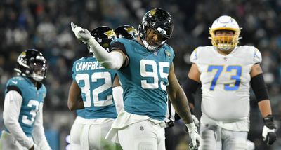 5 studs and 2 duds in Jaguars’ 31-30 playoff win vs. Chargers