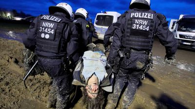 Anti-coal protestors accuse German police of 'pure violence' following demonstration clashes