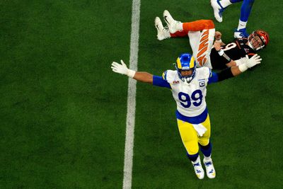 Rams’ Aaron Donald gives retirement teaser on Twitter account