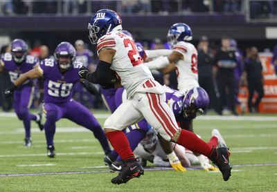 Giants answer Vikings score with pair of touchdowns